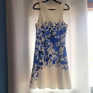Floral print dress